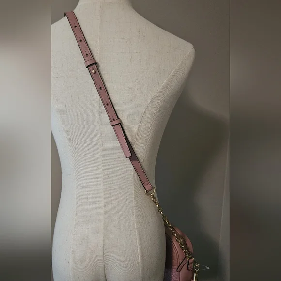 NWT Antonio Melani Larisa Camera Leather Crossbody: Rosette Floral Stitching - Picture 13 of 13